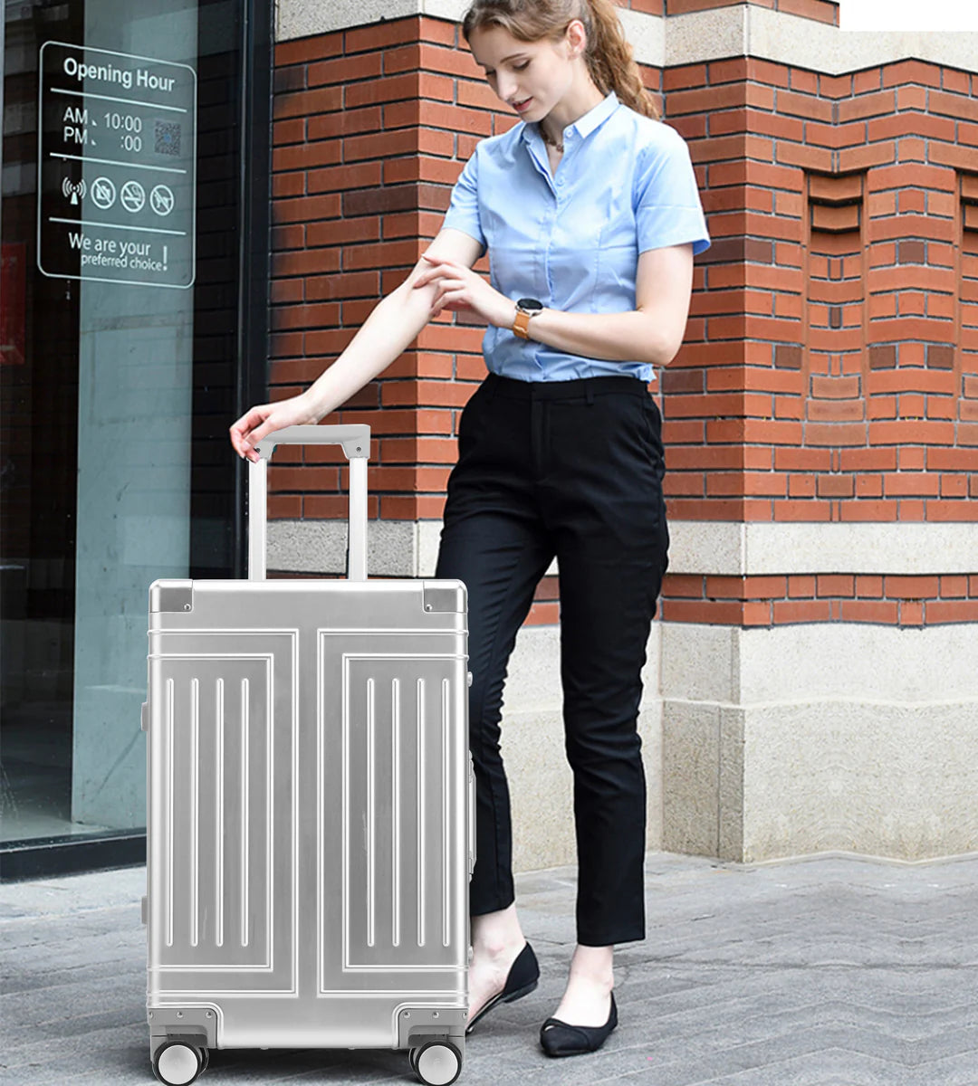 All Aluminum Hard-Shell Zipperless Carry-On Spinner Luggage